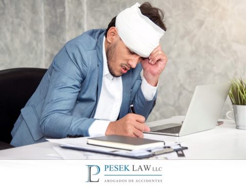 Abogado de Accidentes ¿firmar documentos sin asesoría? | Pesek Law blog