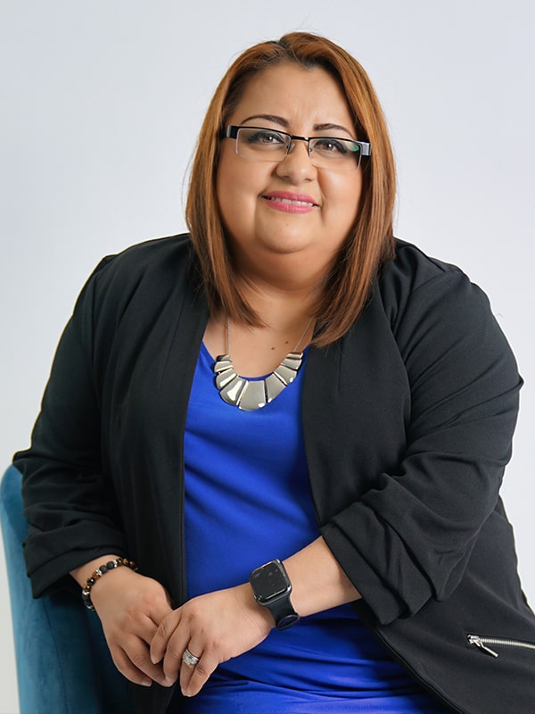 Ivonne Rivera, Asistente Legal de PesekLaw